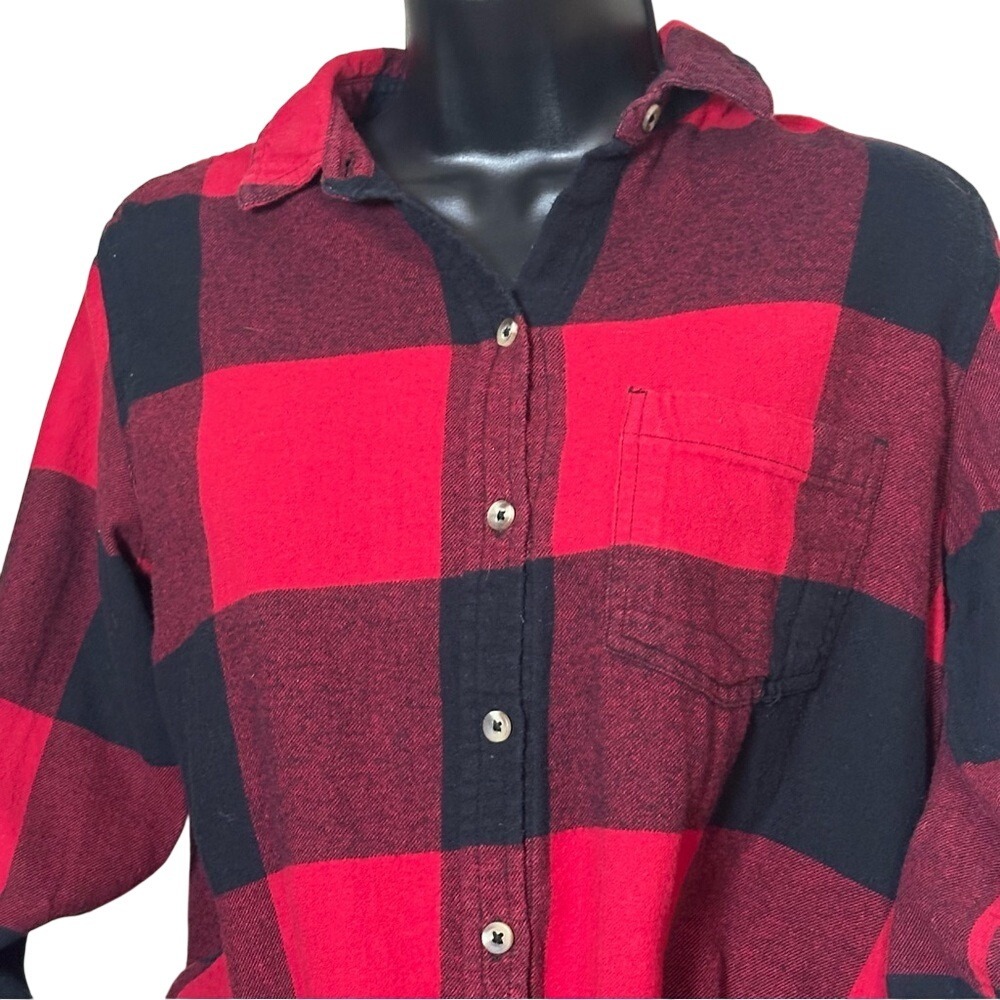 Sonoma Red & Black Plaid Flannel Button-up Shirt with chest pocket